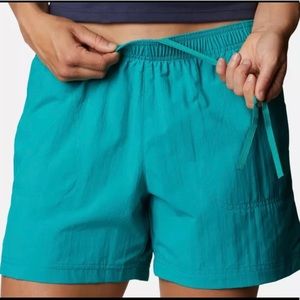 Columbia Women’s Sandy River Shorts